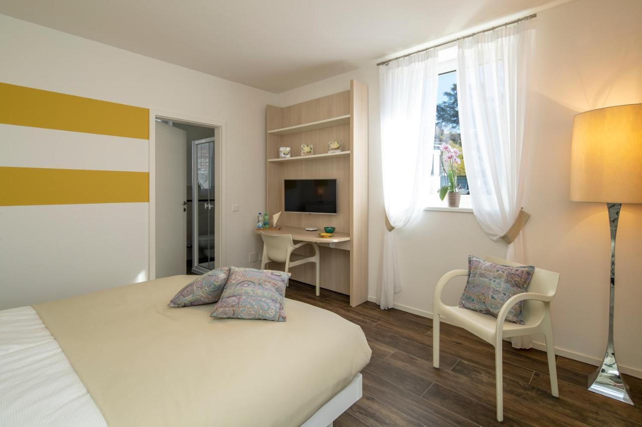 Albergo Ristorante Stazione Balerna Eksteriør billede
